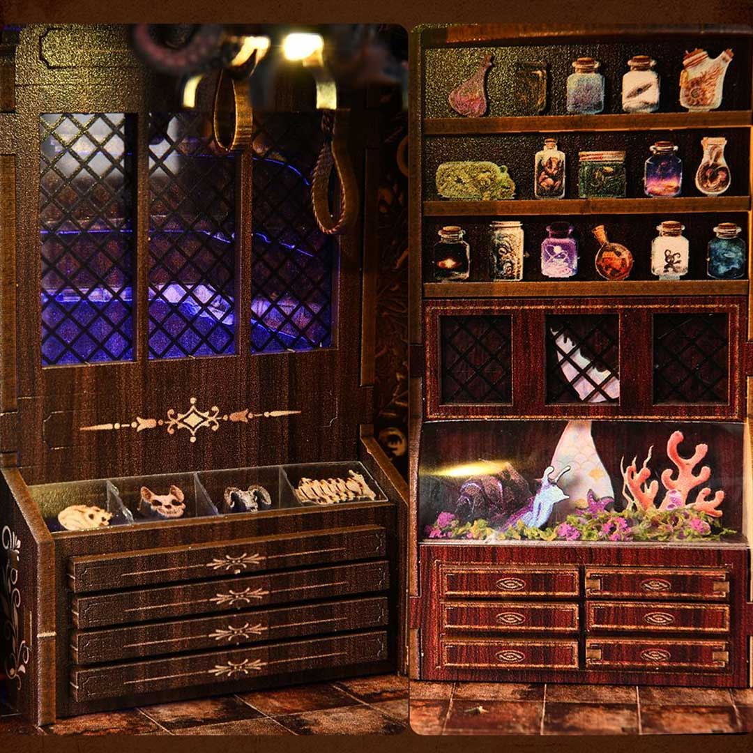 Chamber of Exotic Beasts - DIY Book Nook Kit - NookFan