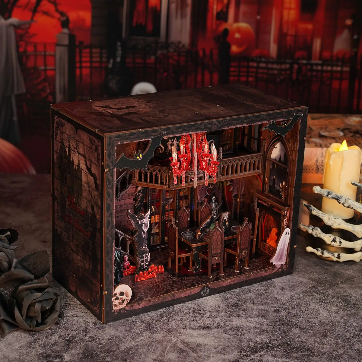 Haunted Manor Book Nook - NookFan