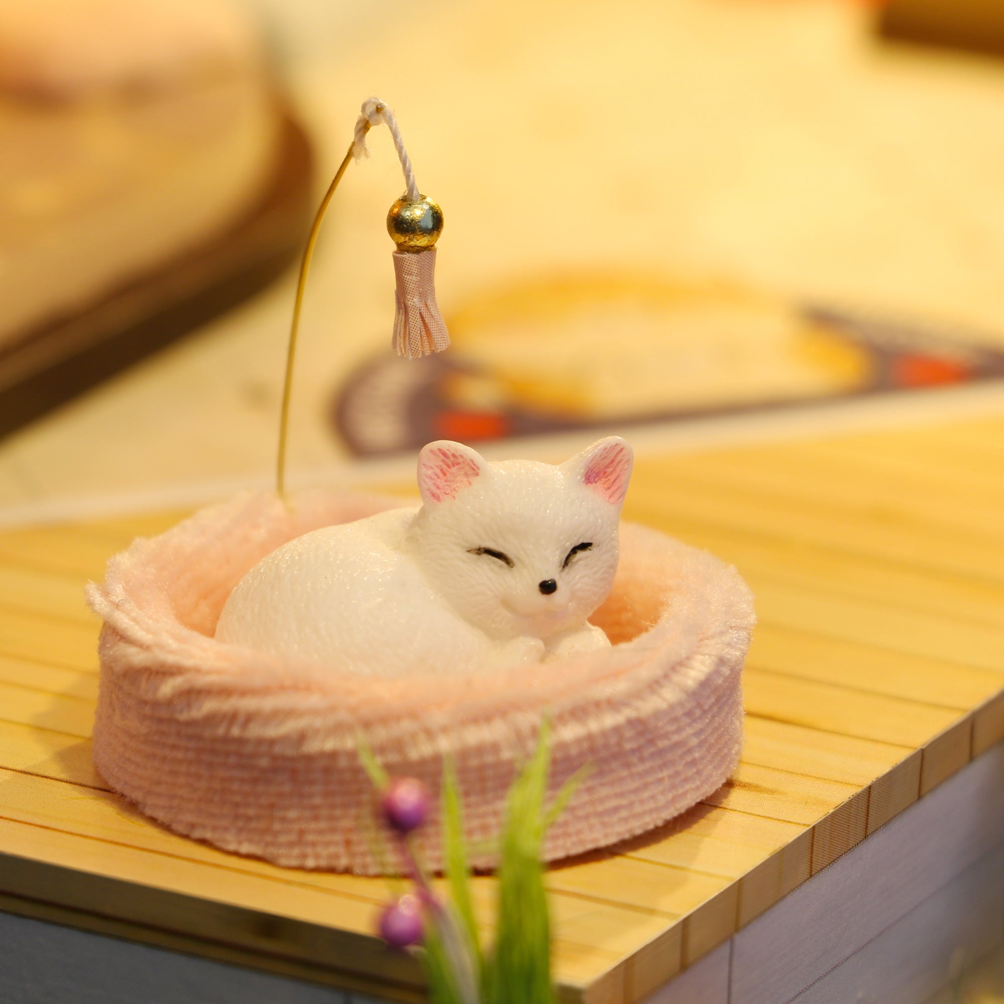 Cat Coffee Garden |CUTEBEE 1: 24 DIY Dollhouse Kit
