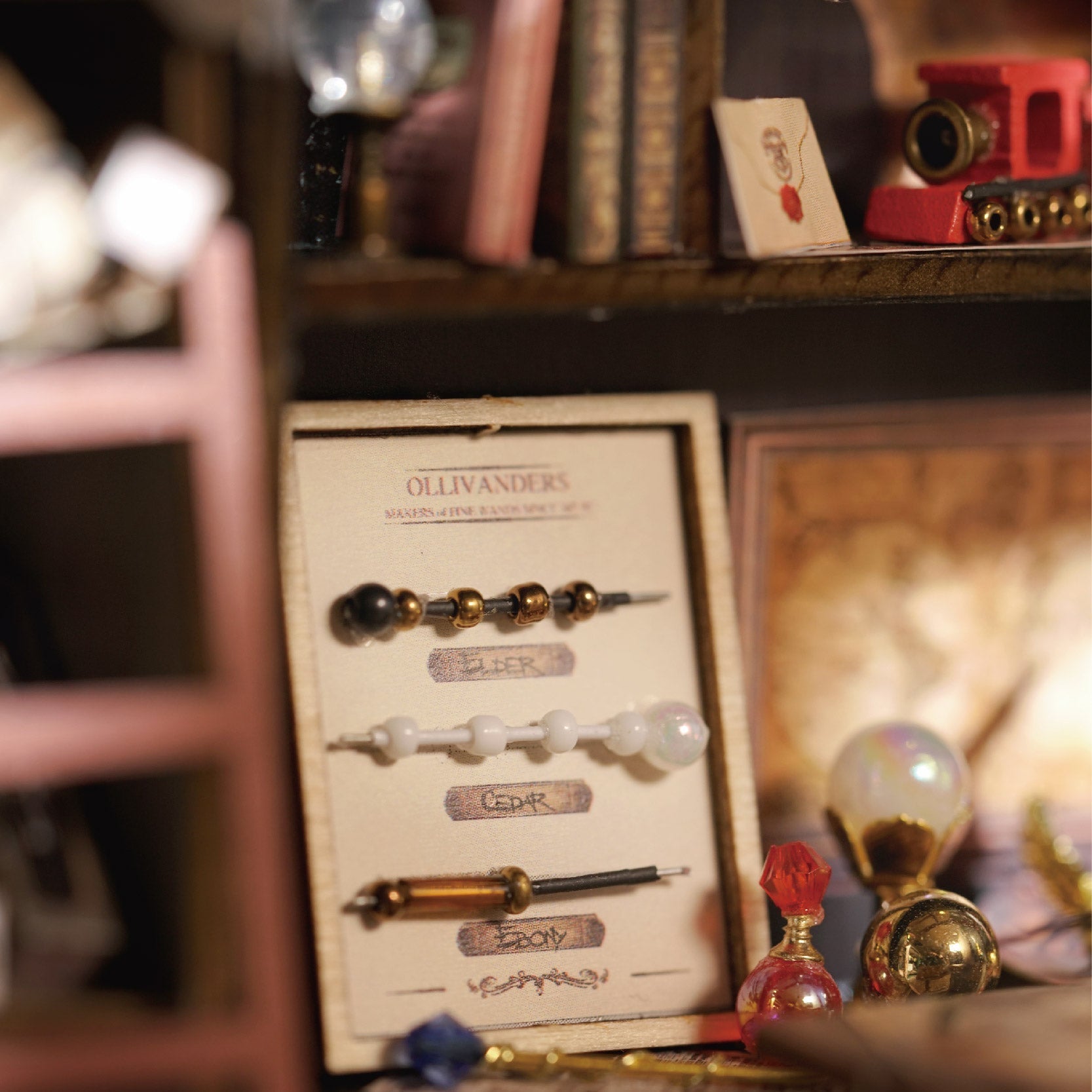 Magic Shop | CUTEBEE 1: 24 DIY Dollhouse Kit