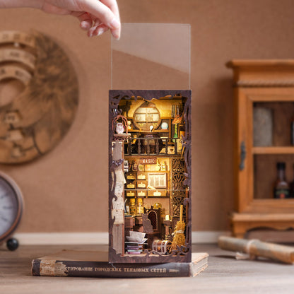 Magic Pharmacist |CUTEBEE DIY Book Nook Kit