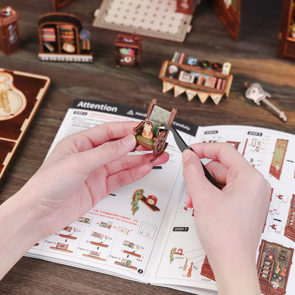 Memories Music Bookshop | CUTEBEE DIY Book Nook Kit